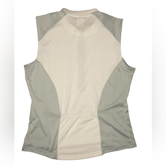 Patagonia Women's Half-Zip Sleeveless Top Activewear Cycling Shirt Size Medium ✨ - Picture 4 of 4